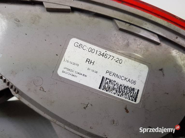 LAMPA PRAWA TYŁ SKODA OCTAVIA III 0013467720 Lipno