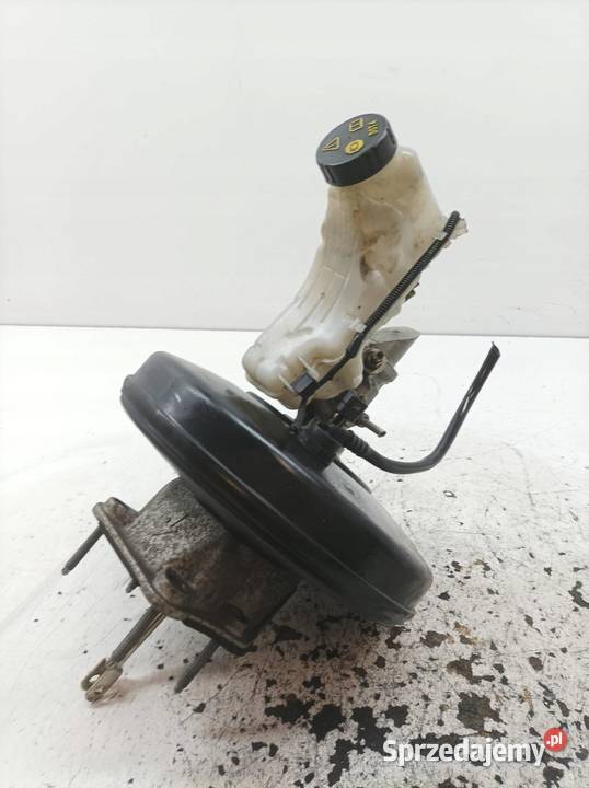 POMPA HAMULCOWA SERWO 472104789R Renault Rok produkcji 2019