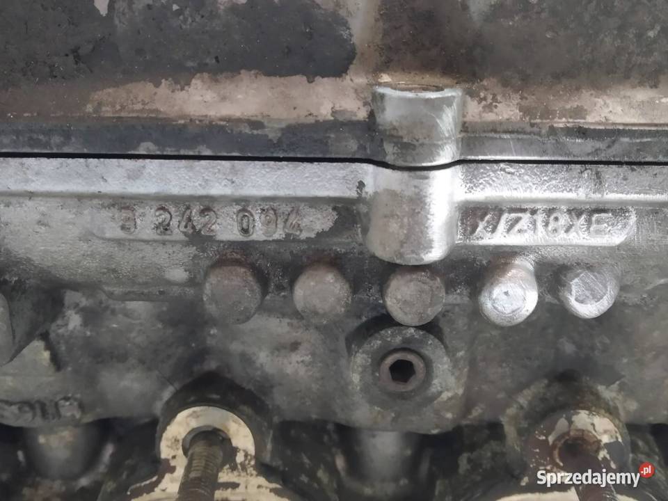 GŁOWICA KOMPLETNA 9242094 Z18XE 18 16V Saab 93