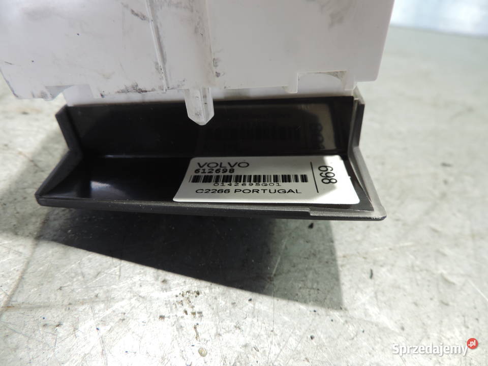 PANEL NAWIEWU KLIMATYZACJI VOLVO V40 1 FL 612698 sprzedam