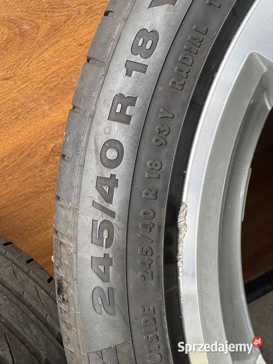 Alufelgi oryginał Audi 18 opony letnie 24540R18 Średnica 18" Wiązownica Duża