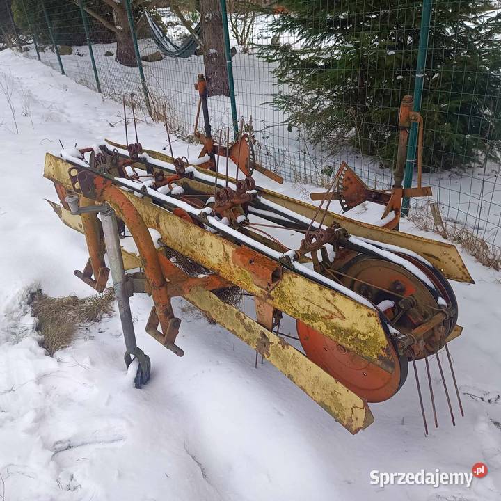 Przewracarka przetrząsarka Zgrabiarka tasmowa Miedziana Góra