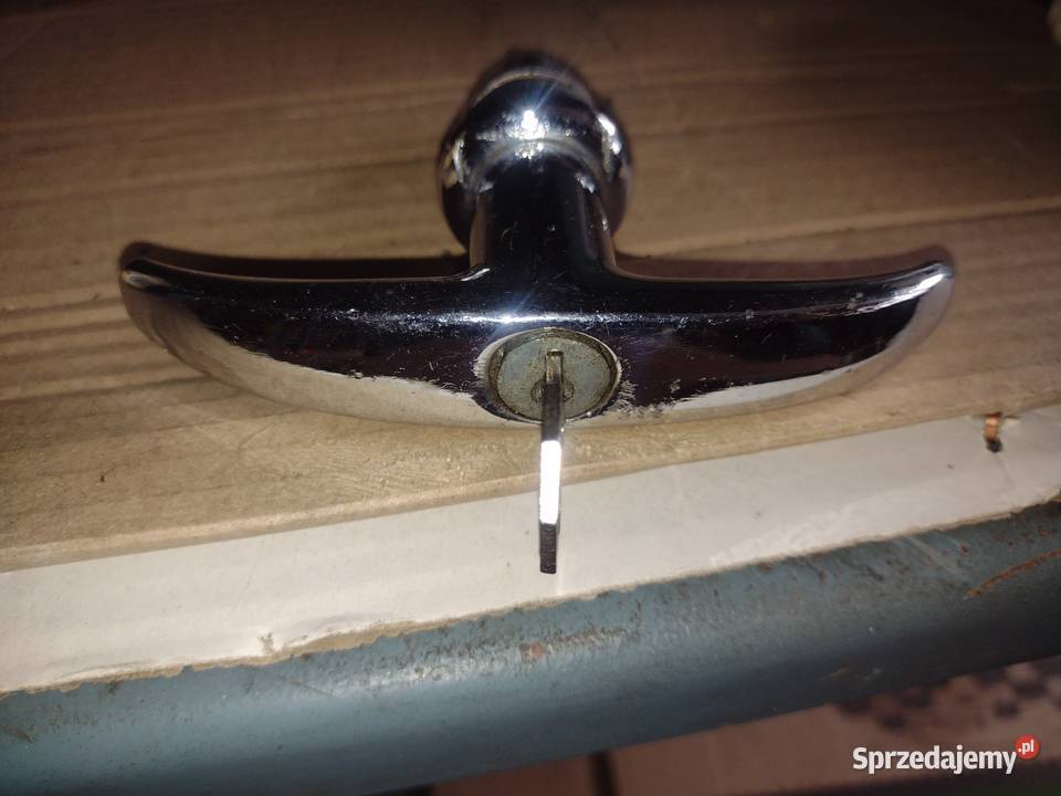 Warszawa m20 lampy przedbie kompletklamki klapy