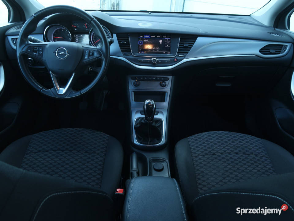Opel Astra 12 Turbo