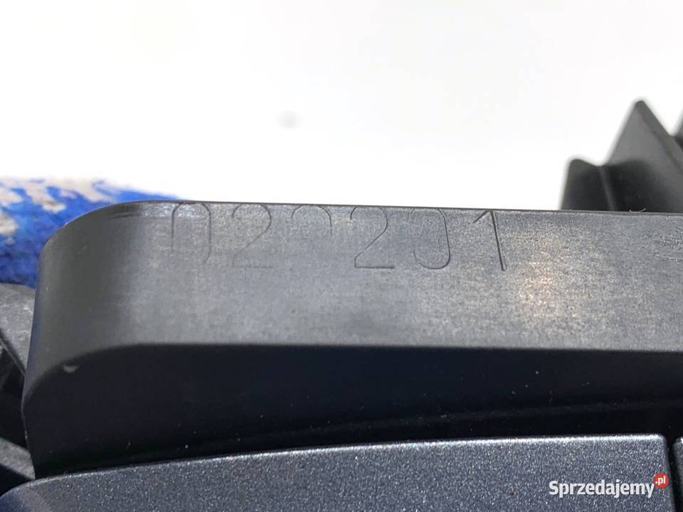 KLAMKA ZEWNĘTRZNA PRAWY TYŁ KIA SPORTAGE IV SUV