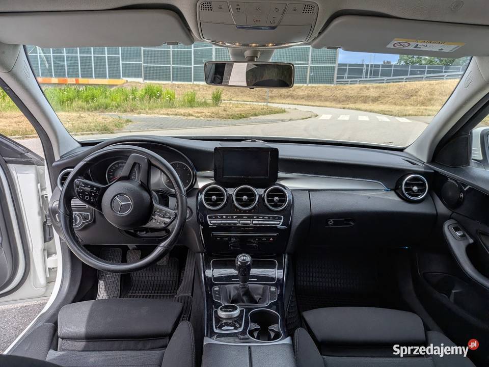 MercedesBenz C180d W205 Kombi 2018 16 Diesel 226