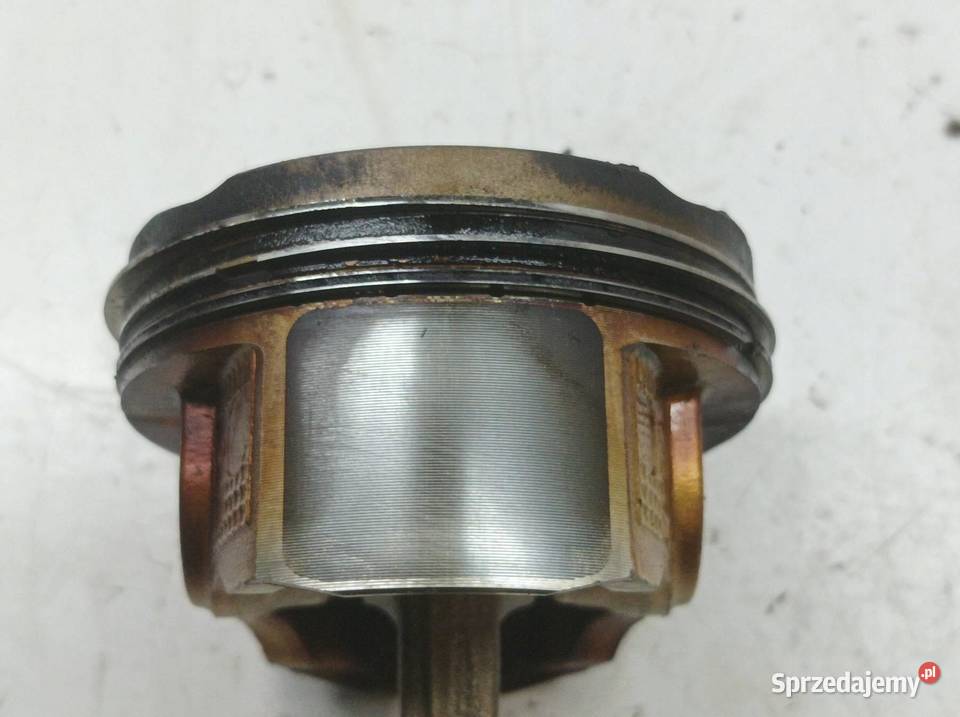 TŁOK KORBOWÓD 133 16V 1 Toyota VersoS I 20102017 świętokrzyskie