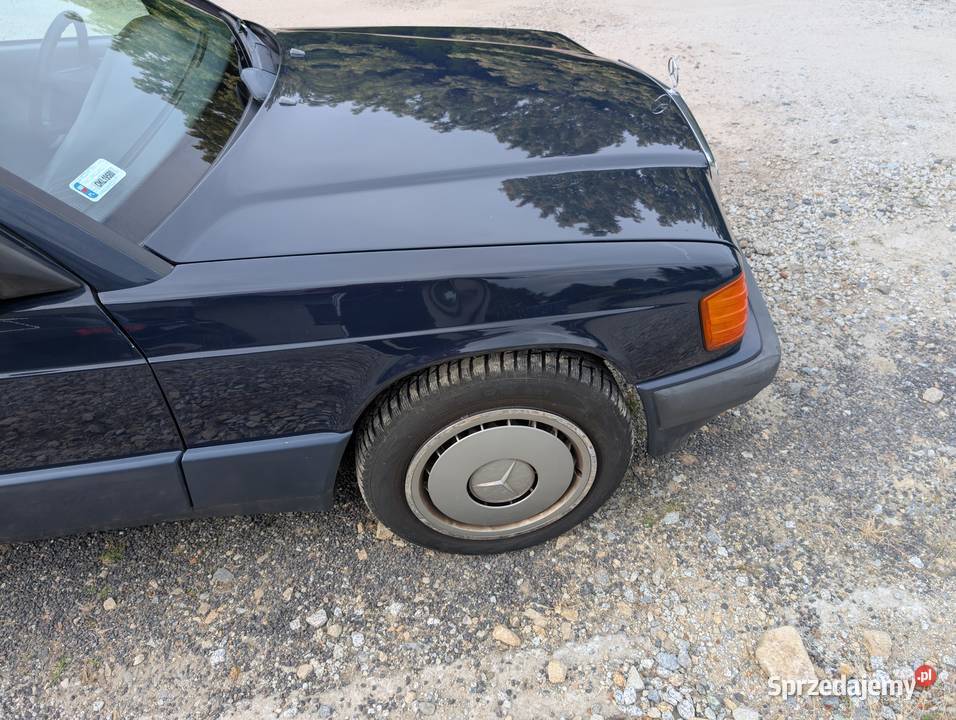 Sprzedam W201 18 benzyna automat Syców