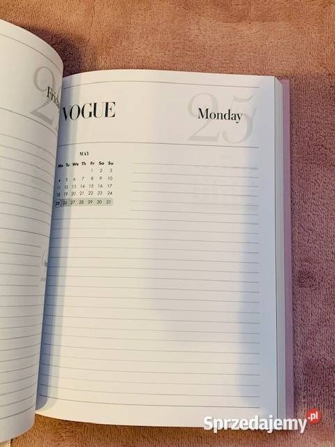 Vogue 2026 planer diary kalendarz calendar