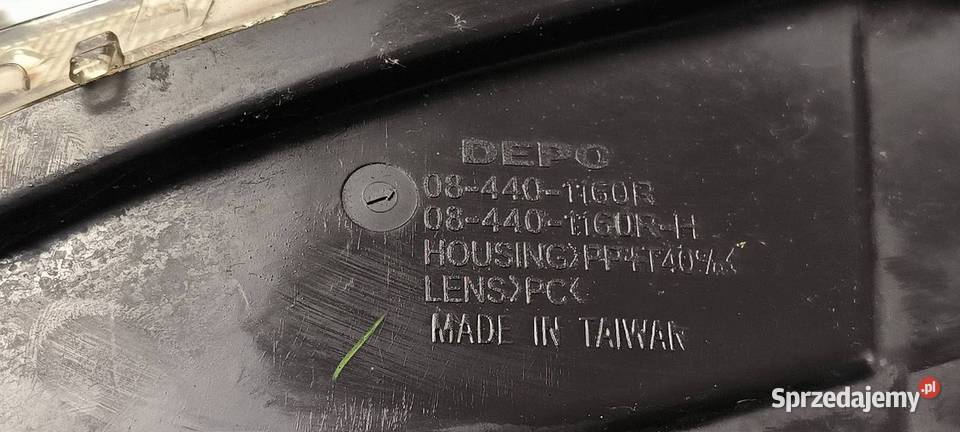 LAMPA PRAWA PRZÓD MERCEDES SPRINTER W906 Lipno