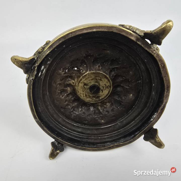 Świecznik figuralny brąz Fabryka Wolska Warszawa Bronisze