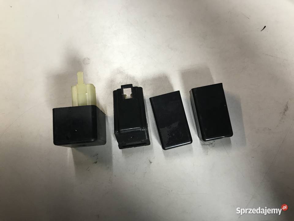 Przekaźniki Suzuki Burgman 125 sprzedam