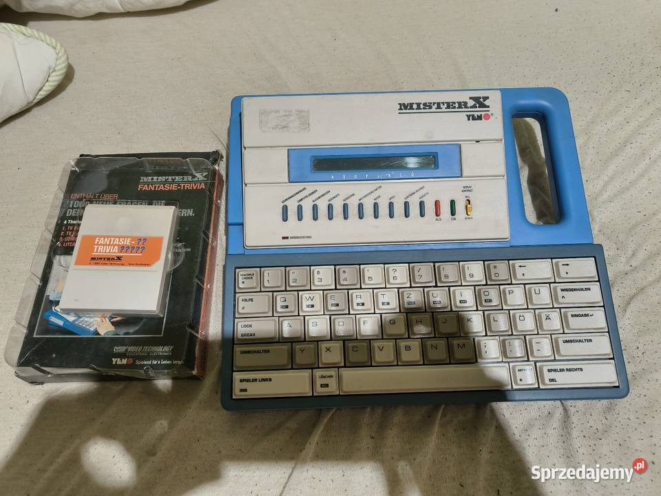Sprzedam komputerek z dyskietką retro lata 90 Elektronika śląskie sprzedam
