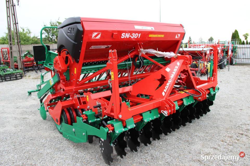 Zestaw siewny Agregat uprawowo siewnik zbożowy kujawsko-pomorskie Rogóźno