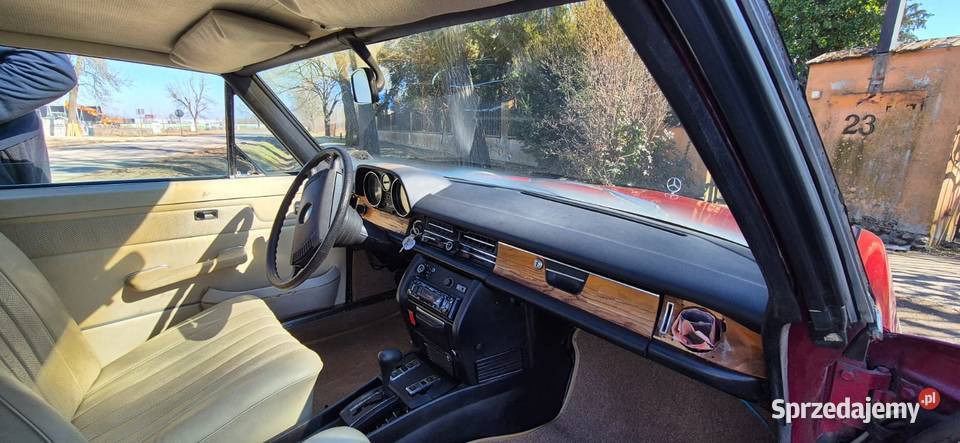 Mercedes Benz 280 C serii W114 coup 1974 Stryków