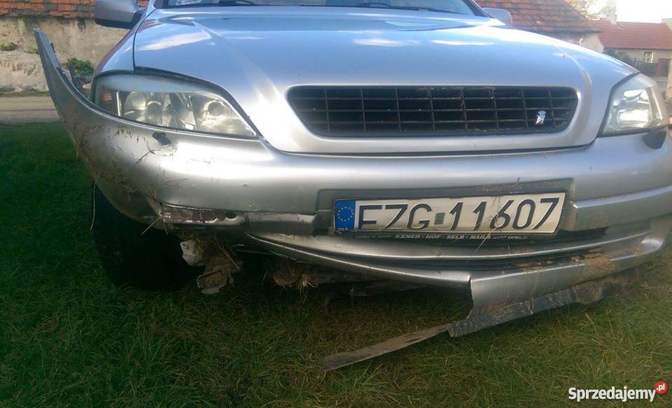 sprzedam uszkodzone auto astra g
