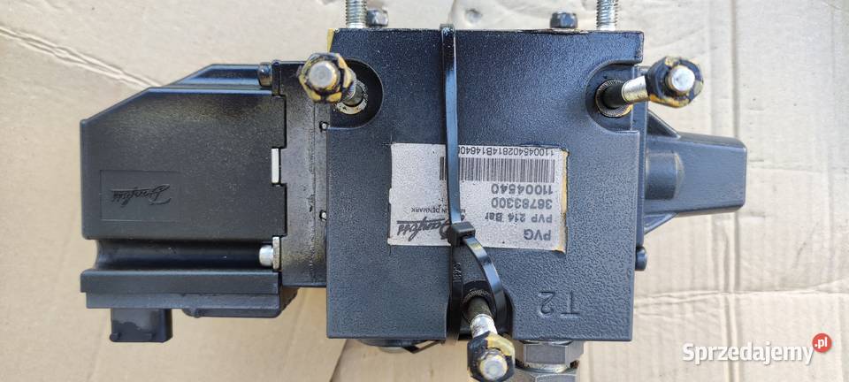 Zawór hydrauliczny Valtra V 35230200 Kutno sprzedam