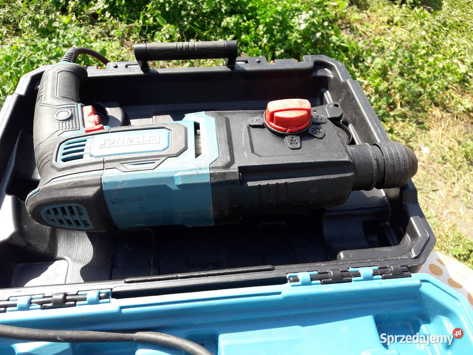 Młotowiertarka Młot Erbauer ERH750 SDS Plus 750