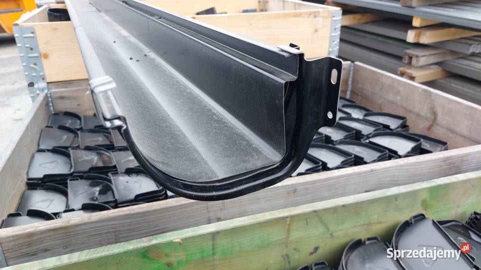 Rynny II gatunek metalowe czarne prostokątne małopolskie Tarnów