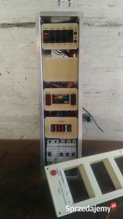 Panelrozdzielenia do przyczepy kempingowej Skokowa