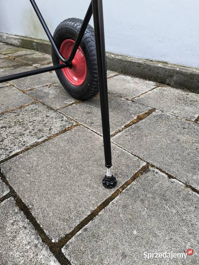 Wózek do transportu folii