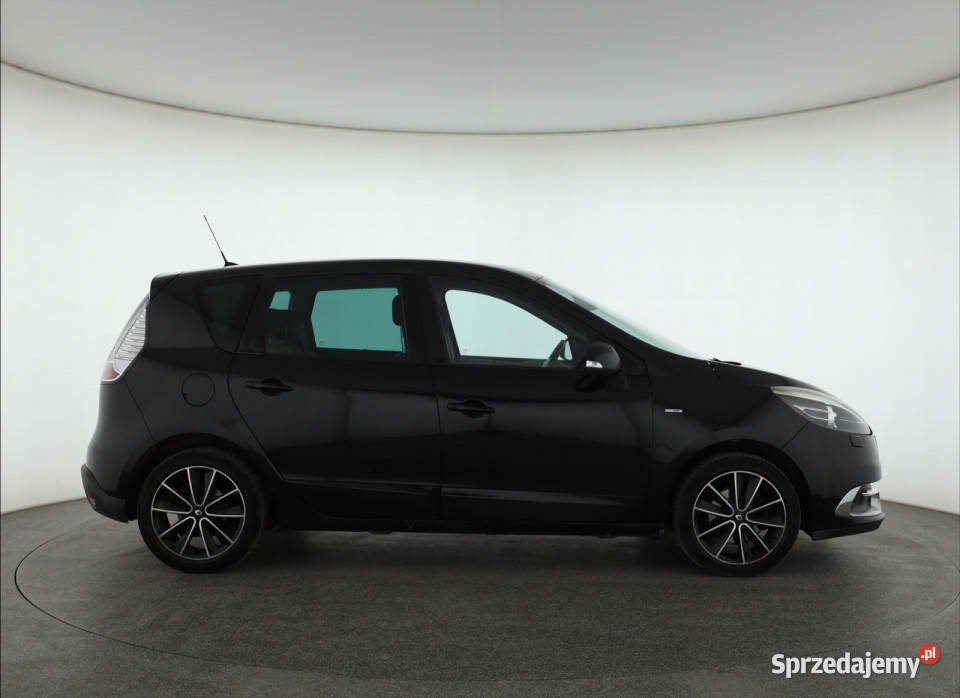 Renault Scenic 16 dCi światła przeciwmgielne Scenic Piaseczno