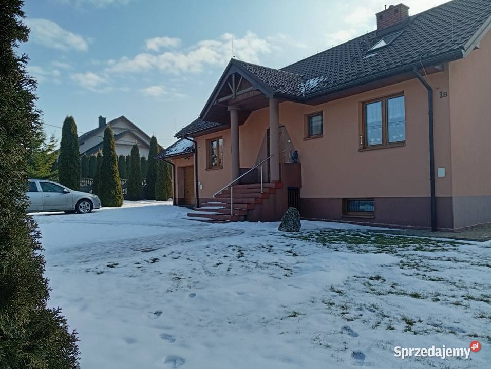 Dom z całym umeblowaniem Zawiercie