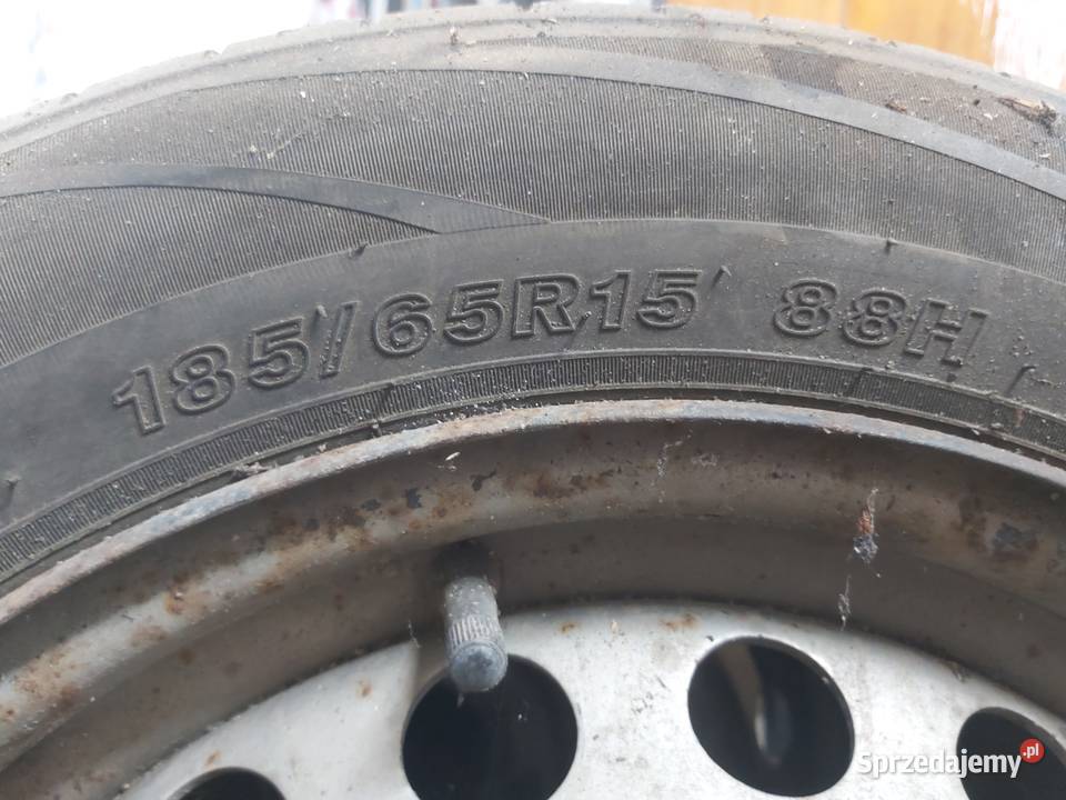 Opony 18565 R15 felgi renault scenic Mąkowarsko sprzedam