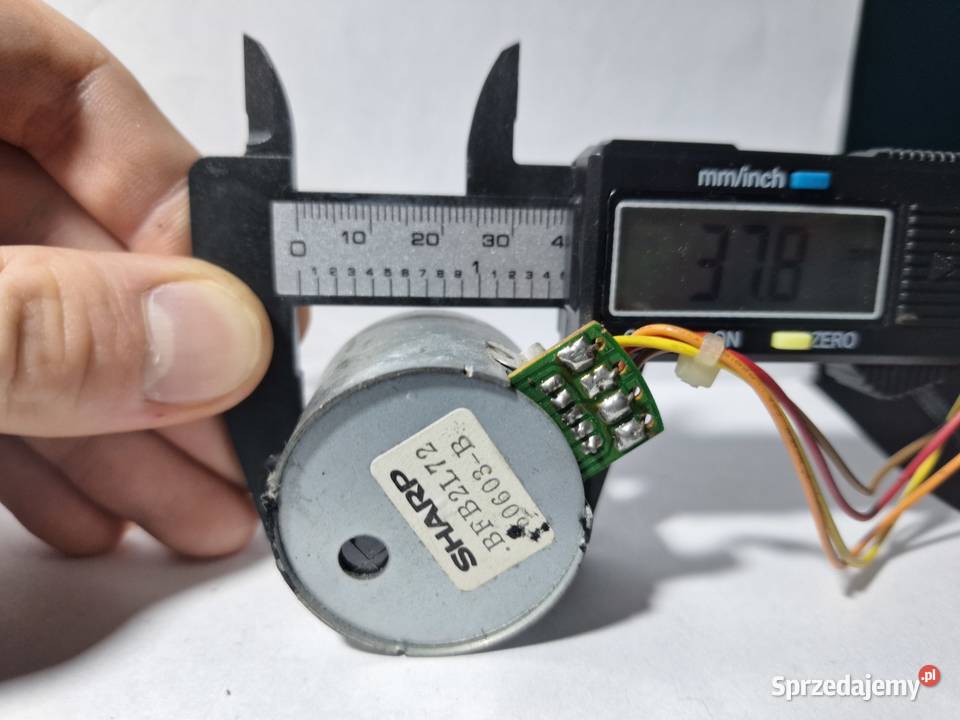 Silnik silniczek do magnetofonu SHARP BFB2L72 Międzychód