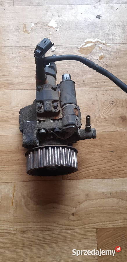 pompa wtryskowa Siemens renault 15 dci sprzedam