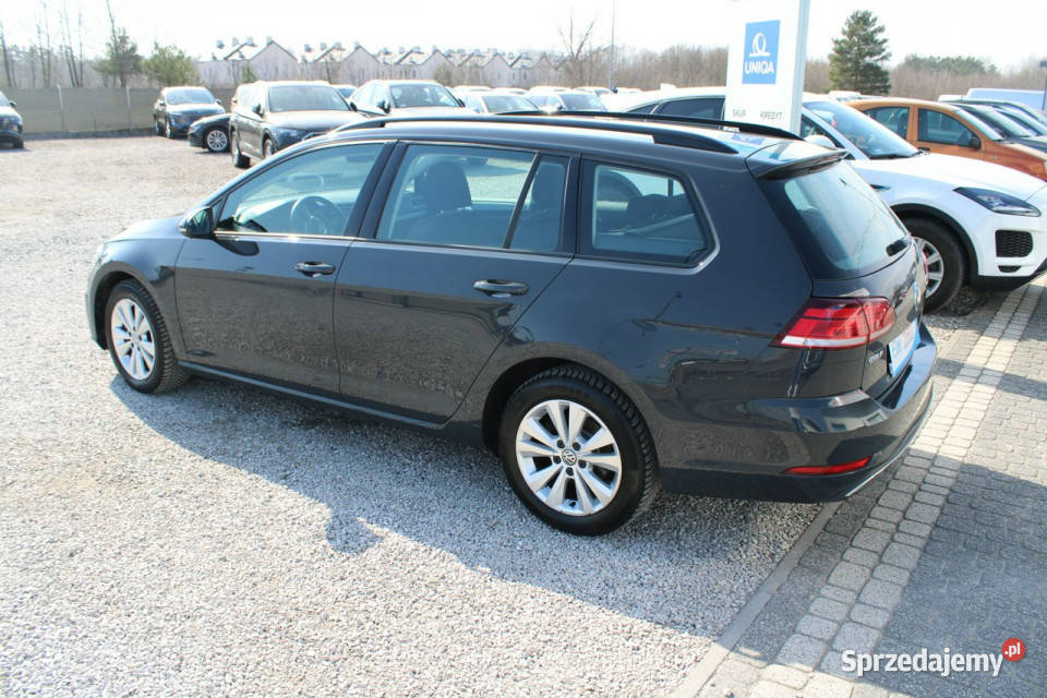 Volkswagen Golf Comfortline A netto 39 756 PLN szary Warszawa