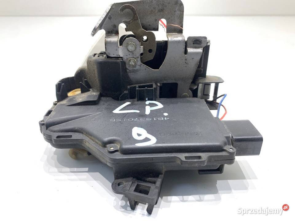 ZAMEK DRZWI LEWY PRZÓD AUDI A4 B6 Kombi podkarpackie