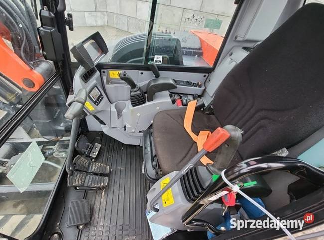 Kubota kx080