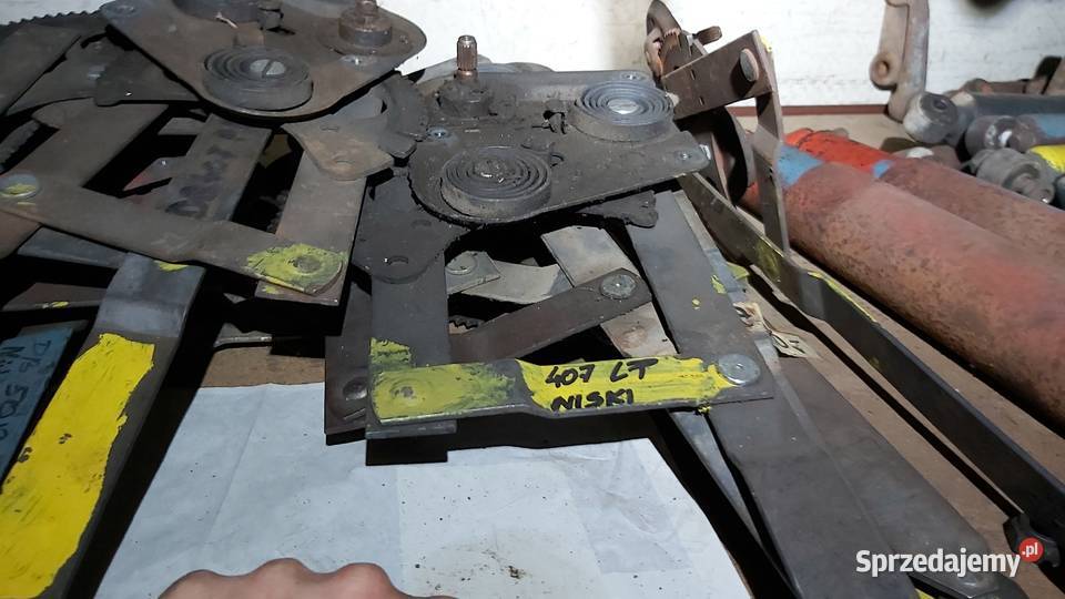 Mercedes 407 podnośnik szyby niski