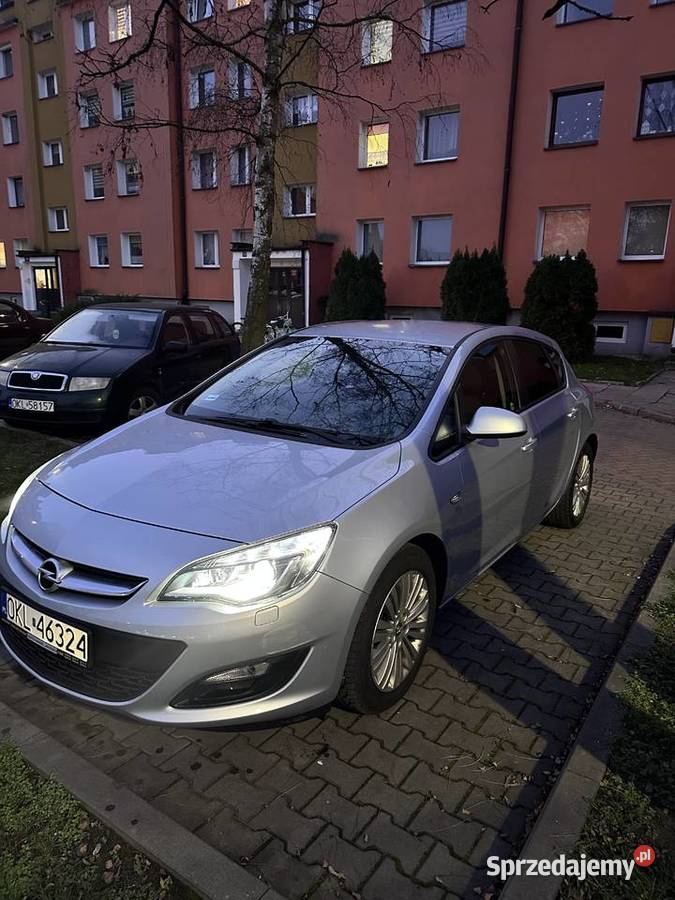OPEL ASTRA J 2014 benzyna Wołczyn