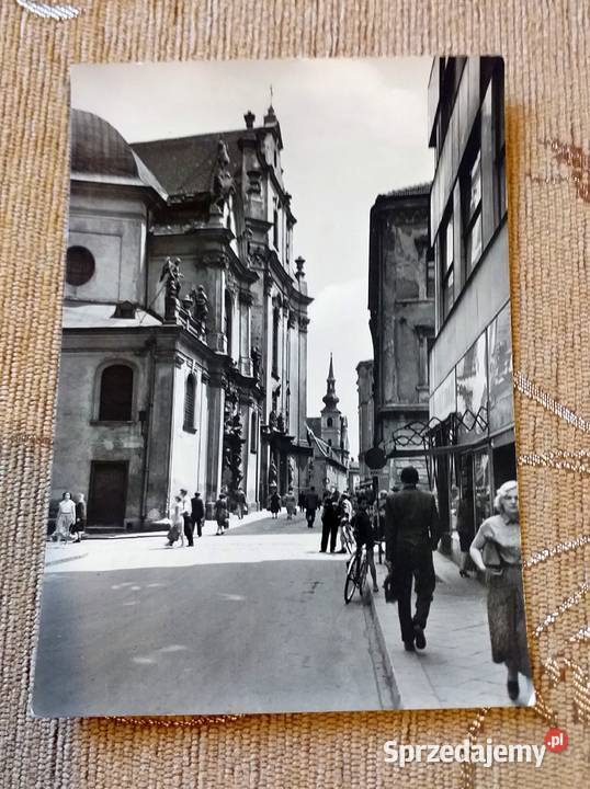 BRNO WIDOK NA STARE MIASTO I KOŚCIOŁY Pocztówki i karty telefoniczne Piszczac