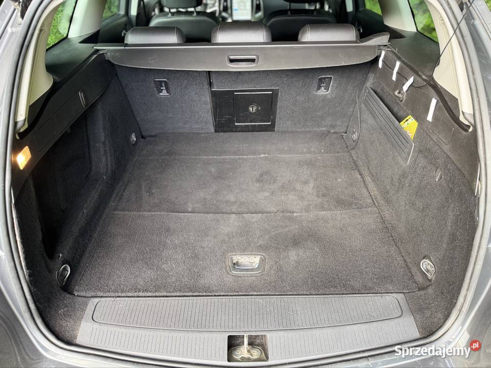 Opel Astra J 150 lat opla wersja Rybnik