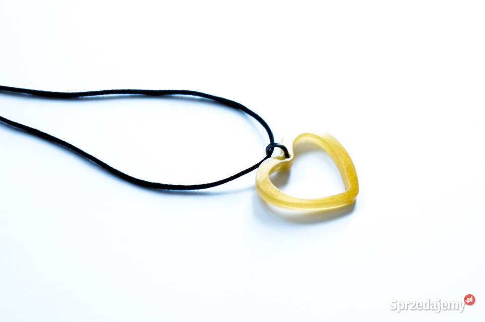 Wisiorek serduszko z żywicy epoksydowej kolor Warszawa