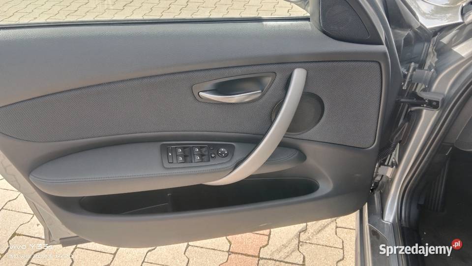 BMW seria 1 20 benzyna 2011 wersja LCI wielofunkcyjna kierownica Kętrzyn