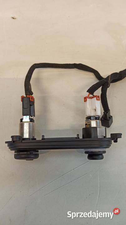 GNIAZDO USB ZAPALNICZKI OPTIMA III 91870 2T520 Panele sterowania, przełączniki