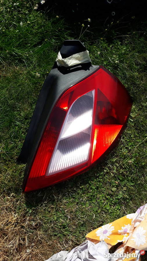 Lampy tył lewa prawa renault megan2 osobowe Kamionka Wielka