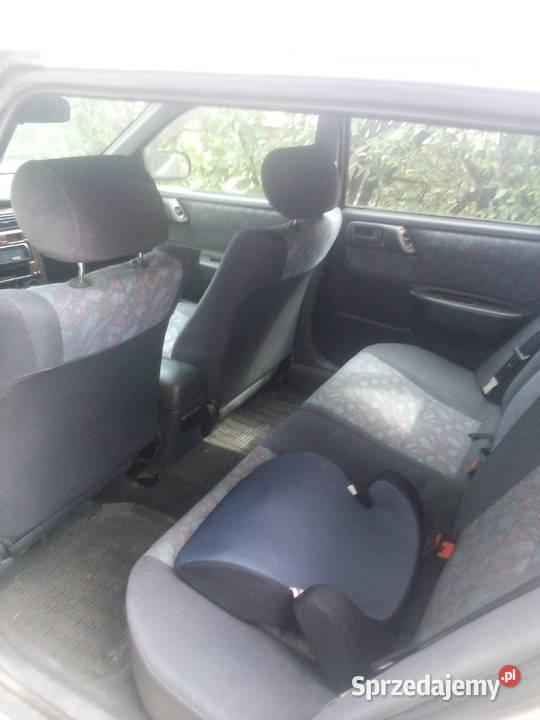 Sprzedam Toyota carina e kombi 16 B Lpg 96r radio Carina Lublin