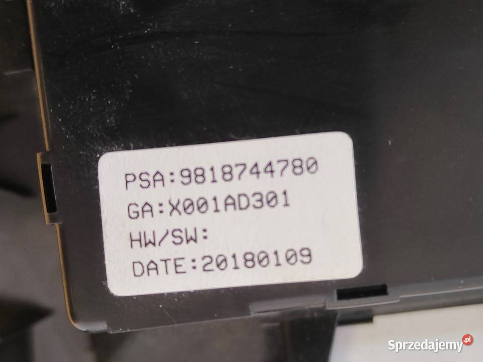 Lampka Oświetlenie Kabiny Citroen DS7 1722 osobowe Oświetlenie kabiny Pleszew