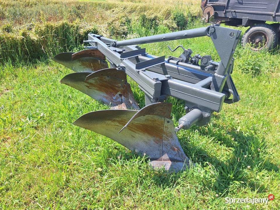Pług 3 skibowy unia 1024 wielkie odkładnie Ornontowice