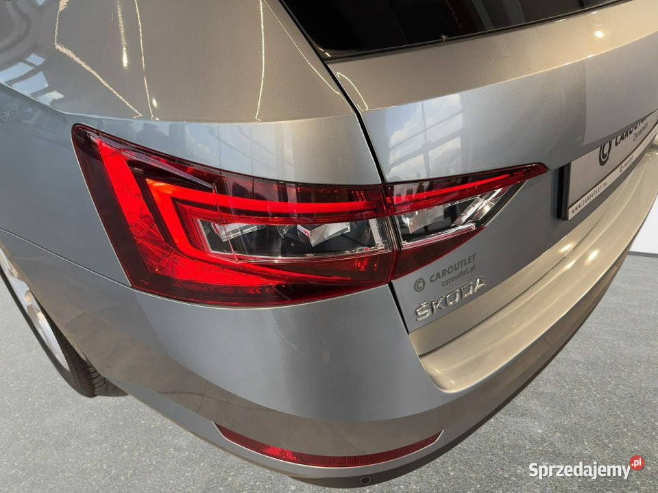 koda Superb Combi Ambition 18TSI 180 M6 2018 r Superb Myślenice sprzedam