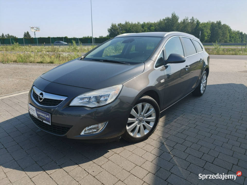 Opel Astra Sports Tourer J 20092019 wielofunkcyjna kierownica Opel Lipówki