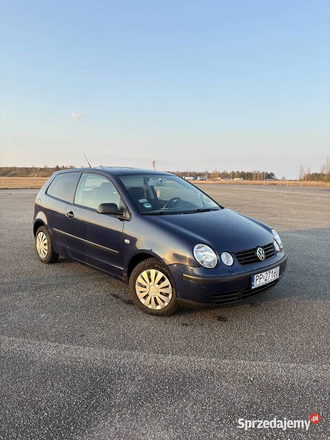 VW Polo 12 benzyna 2003r Piła sprzedam