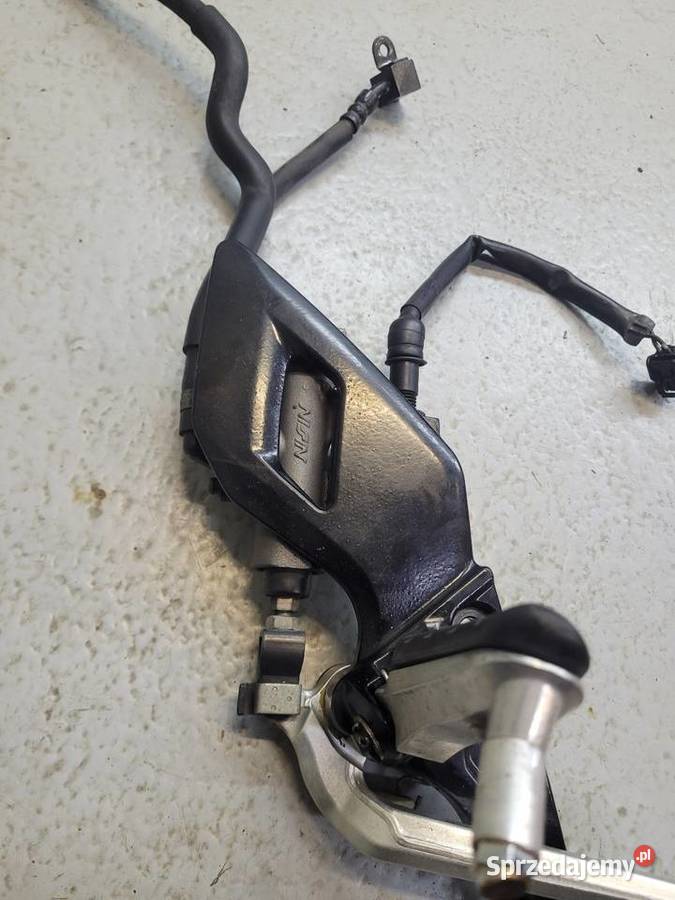 Honda VFR 1200 F podnóżek set dźwignia prawy Nowy Tomyśl sprzedam