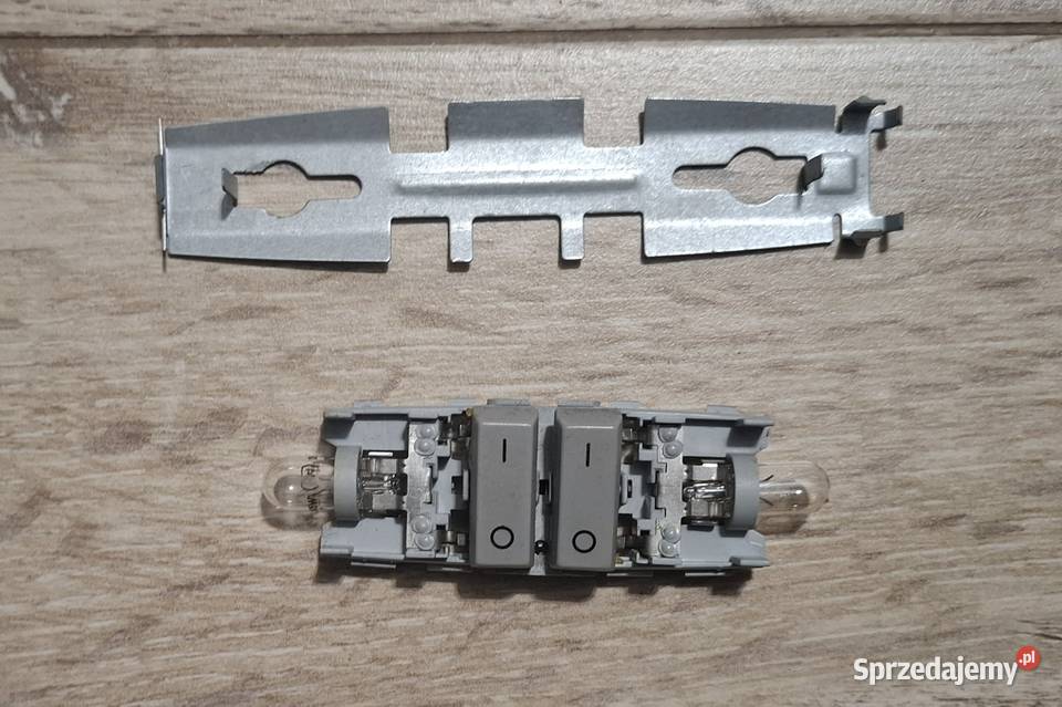 Wkład lampki podsufitki oświetlenie kabiny Opel Żuromin