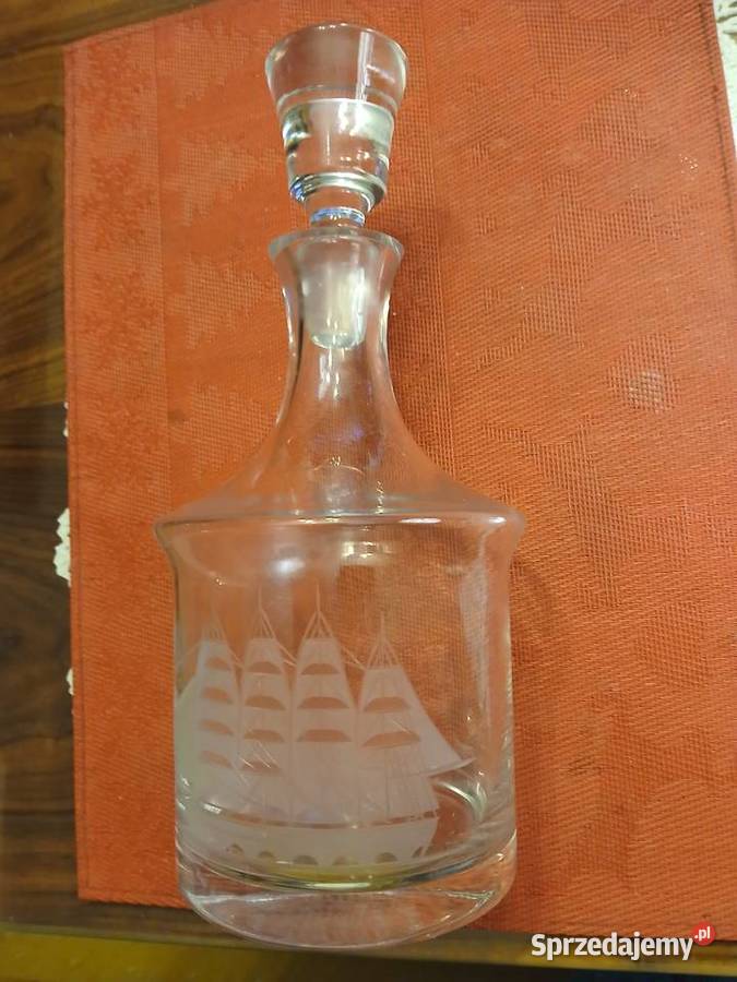 Karafki szklane Dzbanki, karafki i mleczniki Warszawa